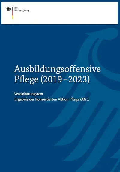  Titelseite der Broschüre Ausbildungsoffensive Pflege 2019-2023